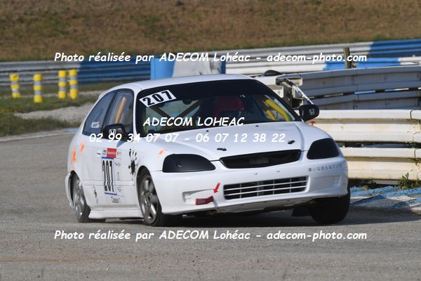 http://v2.adecom-photo.com/images//3.FOL'CAR/2023/FOL_CAR_MAYENNE_2023/NOURY_Julien/30A_9180.JPG