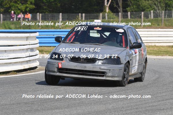 http://v2.adecom-photo.com/images//3.FOL'CAR/2023/FOL_CAR_MAYENNE_2023/ORAIN_Matthieu_LESAGE_Laurent/30A_0159.JPG