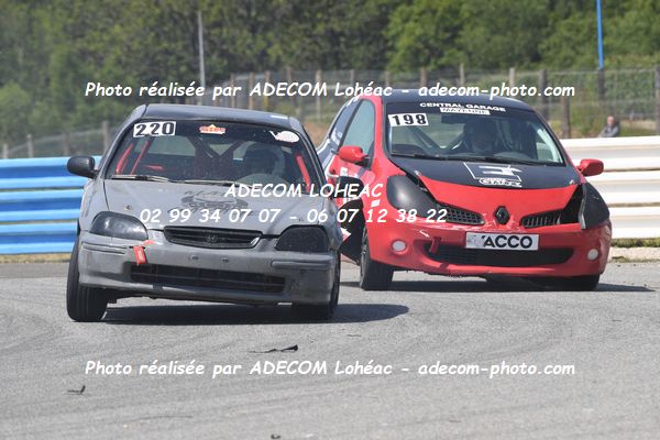 http://v2.adecom-photo.com/images//3.FOL'CAR/2023/FOL_CAR_MAYENNE_2023/ORAIN_Matthieu_LESAGE_Laurent/30A_0734.JPG