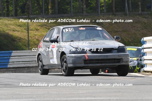 http://v2.adecom-photo.com/images//3.FOL'CAR/2023/FOL_CAR_MAYENNE_2023/ORAIN_Matthieu_LESAGE_Laurent/30A_8109.JPG