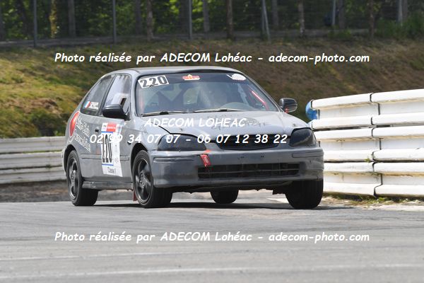 http://v2.adecom-photo.com/images//3.FOL'CAR/2023/FOL_CAR_MAYENNE_2023/ORAIN_Matthieu_LESAGE_Laurent/30A_8170.JPG