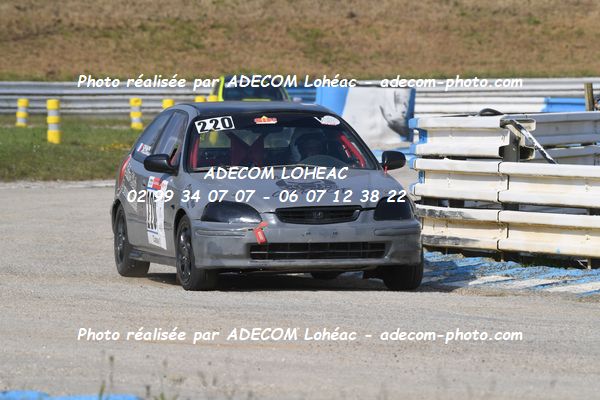 http://v2.adecom-photo.com/images//3.FOL'CAR/2023/FOL_CAR_MAYENNE_2023/ORAIN_Matthieu_LESAGE_Laurent/30A_8786.JPG