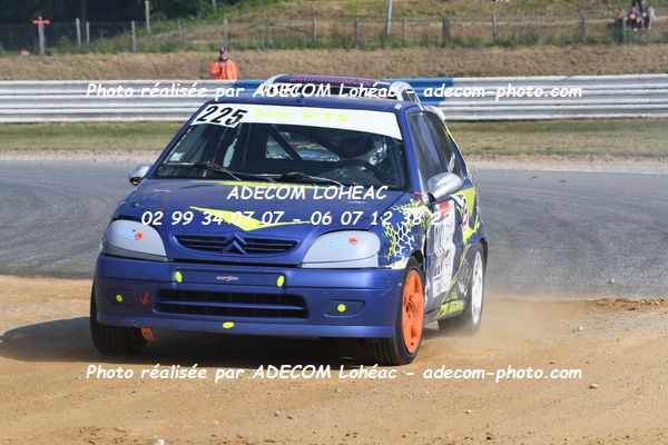 http://v2.adecom-photo.com/images//3.FOL'CAR/2023/FOL_CAR_MAYENNE_2023/PETIOT_Jean_Christophe/30A_0324.JPG