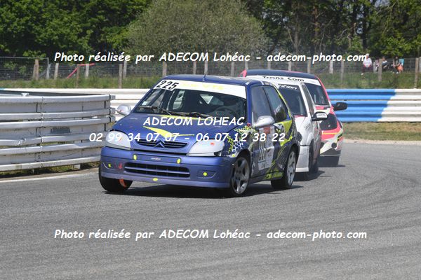 http://v2.adecom-photo.com/images//3.FOL'CAR/2023/FOL_CAR_MAYENNE_2023/PETIOT_Jean_Christophe/30A_0537.JPG