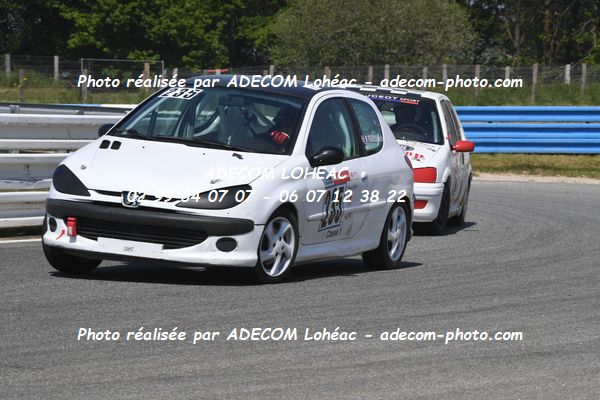 http://v2.adecom-photo.com/images//3.FOL'CAR/2023/FOL_CAR_MAYENNE_2023/POUDEROUX_Xavier/30A_0545.JPG