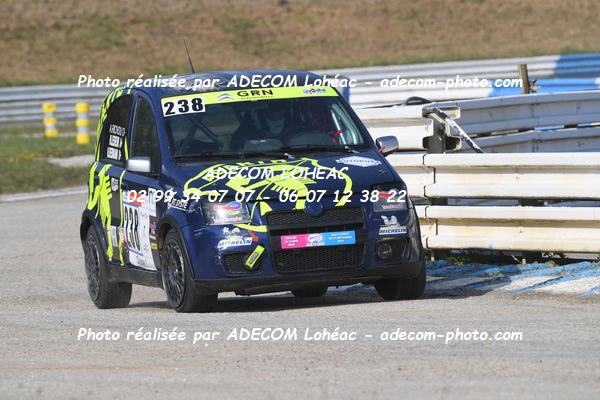 http://v2.adecom-photo.com/images//3.FOL'CAR/2023/FOL_CAR_MAYENNE_2023/REBMANN_Nicolas/30A_8976.JPG