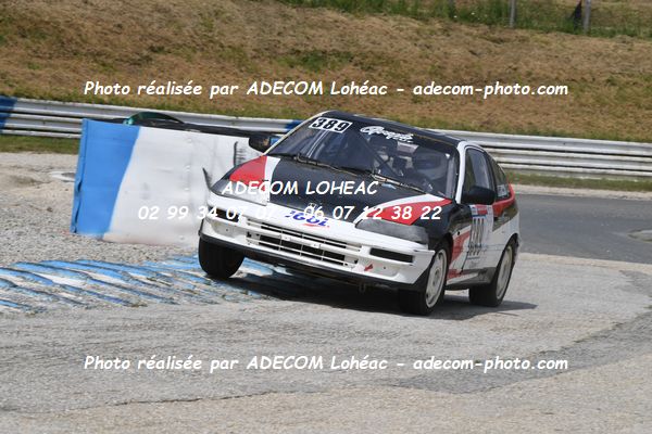 http://v2.adecom-photo.com/images//3.FOL'CAR/2023/FOL_CAR_MAYENNE_2023/ROUX_Julien_ROME_Baptiste/30A_8578.JPG