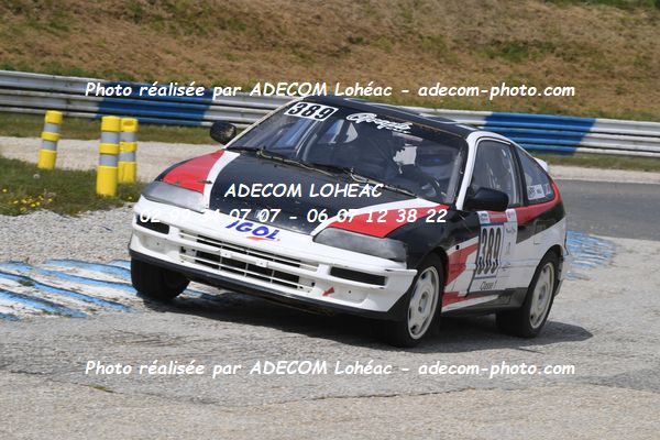 http://v2.adecom-photo.com/images//3.FOL'CAR/2023/FOL_CAR_MAYENNE_2023/ROUX_Julien_ROME_Baptiste/30A_8581.JPG