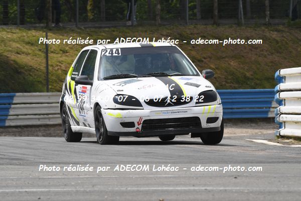 http://v2.adecom-photo.com/images//3.FOL'CAR/2023/FOL_CAR_MAYENNE_2023/SALMON_Thomas_TOUET_Valentin/30A_7973.JPG