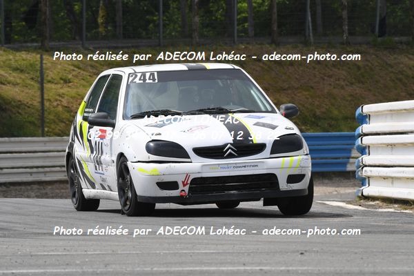 http://v2.adecom-photo.com/images//3.FOL'CAR/2023/FOL_CAR_MAYENNE_2023/SALMON_Thomas_TOUET_Valentin/30A_8000.JPG