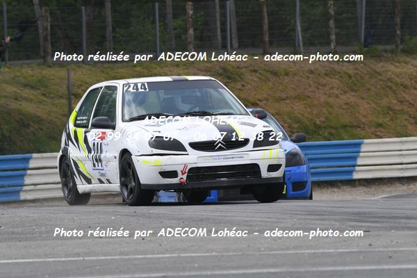 http://v2.adecom-photo.com/images//3.FOL'CAR/2023/FOL_CAR_MAYENNE_2023/SALMON_Thomas_TOUET_Valentin/30A_8251.JPG