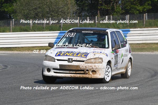 http://v2.adecom-photo.com/images//3.FOL'CAR/2023/FOL_CAR_MAYENNE_2023/SEIGNEUR_Matteo/30A_0038.JPG
