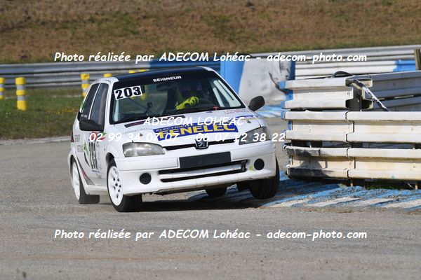 http://v2.adecom-photo.com/images//3.FOL'CAR/2023/FOL_CAR_MAYENNE_2023/SEIGNEUR_Matteo/30A_9111.JPG