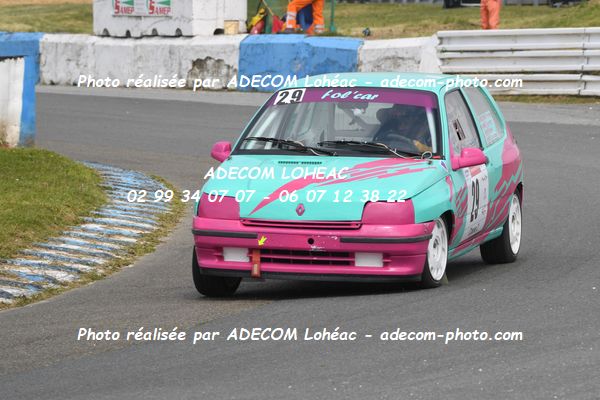 http://v2.adecom-photo.com/images//3.FOL'CAR/2023/FOL_CAR_MAYENNE_2023/SIMIER_AnaisGREGOIRE_Florian/30A_8408.JPG