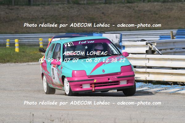 http://v2.adecom-photo.com/images//3.FOL'CAR/2023/FOL_CAR_MAYENNE_2023/SIMIER_AnaisGREGOIRE_Florian/30A_8696.JPG