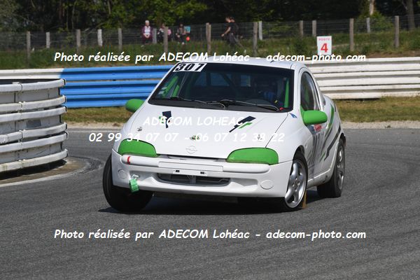 http://v2.adecom-photo.com/images//3.FOL'CAR/2023/FOL_CAR_MAYENNE_2023/SIMON_Matthieu/30A_0498.JPG