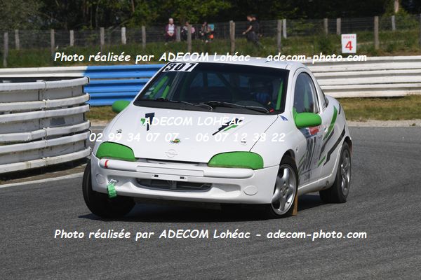 http://v2.adecom-photo.com/images//3.FOL'CAR/2023/FOL_CAR_MAYENNE_2023/SIMON_Matthieu/30A_0499.JPG