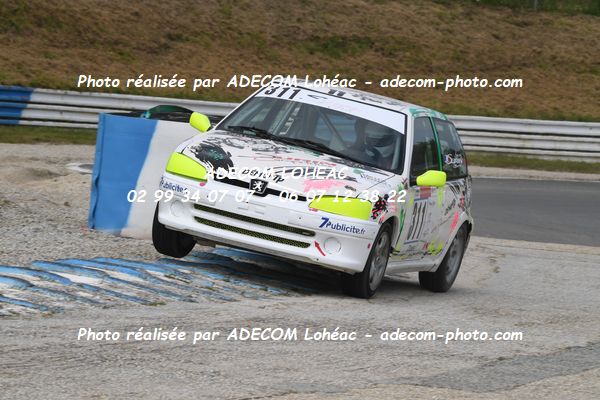 http://v2.adecom-photo.com/images//3.FOL'CAR/2023/FOL_CAR_MAYENNE_2023/SURIN_LarryTHIBAULT_Kevin/30A_8491.JPG