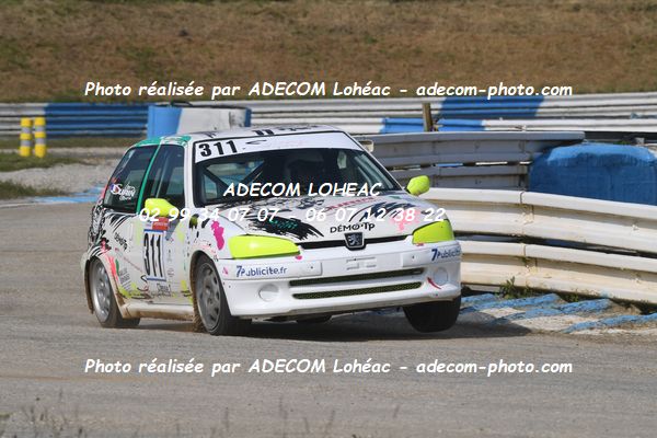 http://v2.adecom-photo.com/images//3.FOL'CAR/2023/FOL_CAR_MAYENNE_2023/SURIN_LarryTHIBAULT_Kevin/30A_8710.JPG