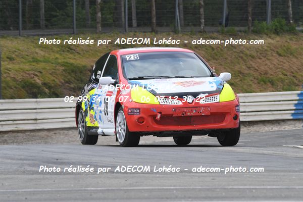 http://v2.adecom-photo.com/images//3.FOL'CAR/2023/FOL_CAR_MAYENNE_2023/TIREAU_Christophe_FLON_Nicolas/30A_7504.JPG