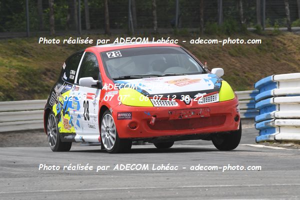 http://v2.adecom-photo.com/images//3.FOL'CAR/2023/FOL_CAR_MAYENNE_2023/TIREAU_Christophe_FLON_Nicolas/30A_7537.JPG