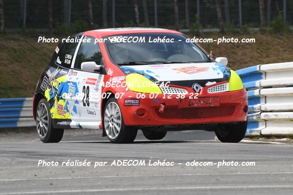 http://v2.adecom-photo.com/images//3.FOL'CAR/2023/FOL_CAR_MAYENNE_2023/TIREAU_Christophe_FLON_Nicolas/30A_7814.JPG