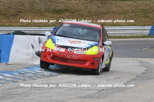 http://v2.adecom-photo.com/images//3.FOL'CAR/2023/FOL_CAR_MAYENNE_2023/TIREAU_Christophe_FLON_Nicolas/30A_8429.JPG