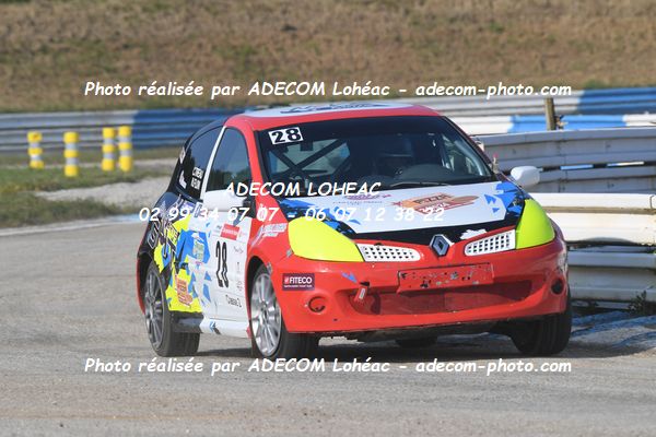 http://v2.adecom-photo.com/images//3.FOL'CAR/2023/FOL_CAR_MAYENNE_2023/TIREAU_Christophe_FLON_Nicolas/30A_9502.JPG