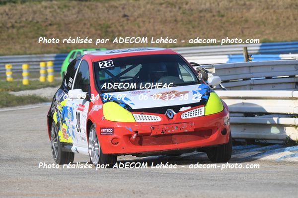 http://v2.adecom-photo.com/images//3.FOL'CAR/2023/FOL_CAR_MAYENNE_2023/TIREAU_Christophe_FLON_Nicolas/30A_9518.JPG