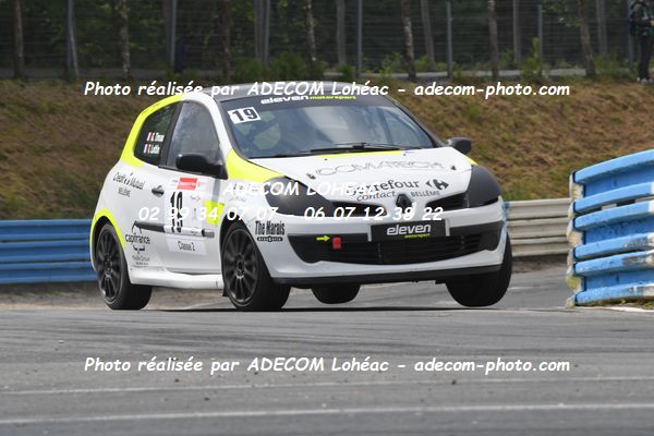 http://v2.adecom-photo.com/images//3.FOL'CAR/2023/FOL_CAR_MAYENNE_2023/TIREAU_Gilles_LOTTIN_Thomas/30A_8285.JPG