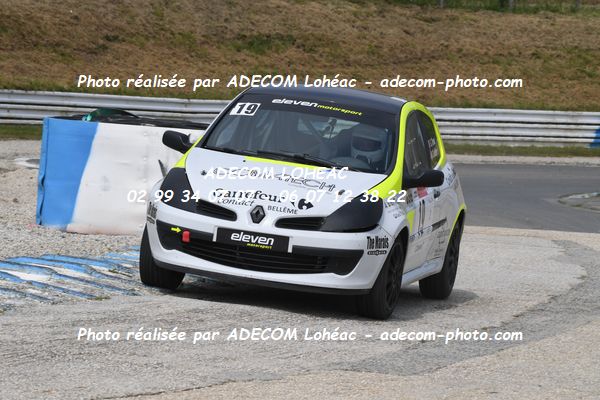 http://v2.adecom-photo.com/images//3.FOL'CAR/2023/FOL_CAR_MAYENNE_2023/TIREAU_Gilles_LOTTIN_Thomas/30A_8477.JPG