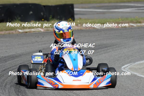 http://v2.adecom-photo.com/images//4.KARTING/2020/CHAMPIONNAT_DE_LIGUE_LOHEAC_2020/CADET/LEBLAIS_Bastian/05A_5007.JPG