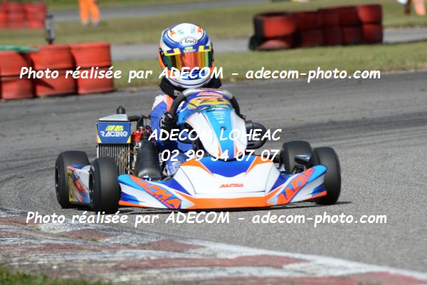 http://v2.adecom-photo.com/images//4.KARTING/2020/CHAMPIONNAT_DE_LIGUE_LOHEAC_2020/CADET/LEBLAIS_Bastian/05A_5057.JPG