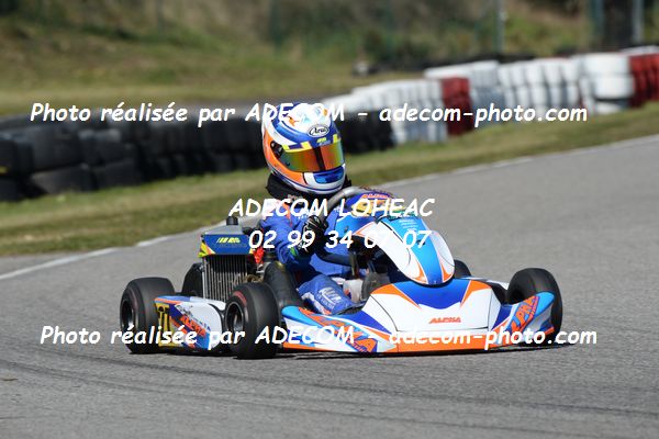 http://v2.adecom-photo.com/images//4.KARTING/2020/CHAMPIONNAT_DE_LIGUE_LOHEAC_2020/CADET/LEBLAIS_Bastian/05A_8107.JPG
