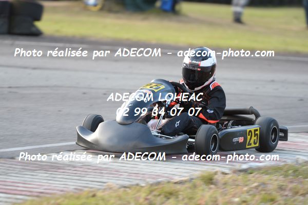 http://v2.adecom-photo.com/images//4.KARTING/2020/CHAMPIONNAT_DE_LIGUE_LOHEAC_2020/CADET/MERIENNE_Evan/05A_7077.JPG