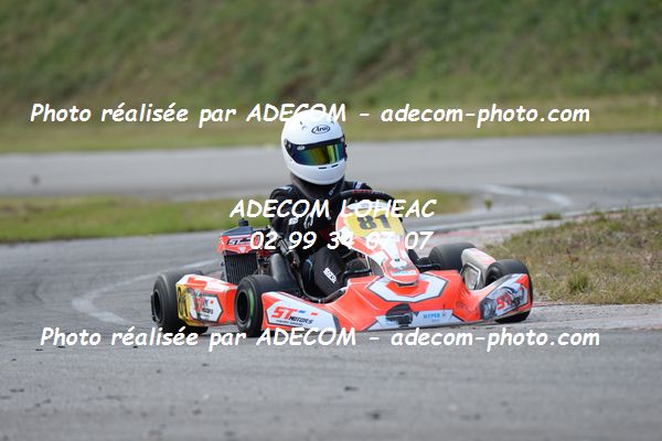 http://v2.adecom-photo.com/images//4.KARTING/2020/CHAMPIONNAT_DE_LIGUE_LOHEAC_2020/NATIONALE/BOURE_Arthur/05A_7602.JPG