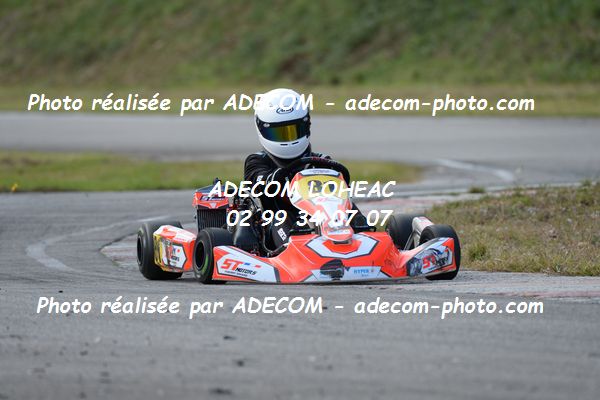 http://v2.adecom-photo.com/images//4.KARTING/2020/CHAMPIONNAT_DE_LIGUE_LOHEAC_2020/NATIONALE/BOURE_Arthur/05A_7622.JPG