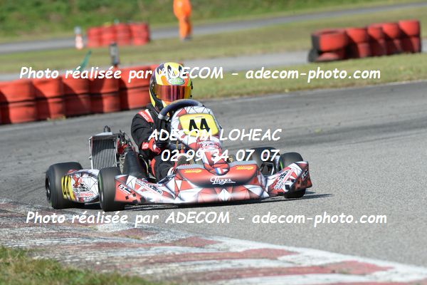 http://v2.adecom-photo.com/images//4.KARTING/2020/CHAMPIONNAT_DE_LIGUE_LOHEAC_2020/NATIONALE/DUPONT_Hugo/05A_5538.JPG