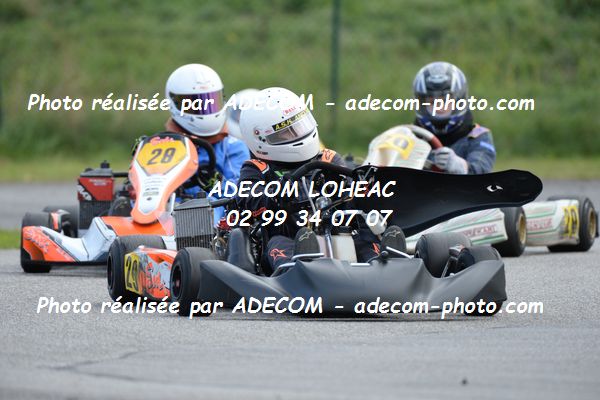 http://v2.adecom-photo.com/images//4.KARTING/2020/CHAMPIONNAT_DE_LIGUE_LOHEAC_2020/NATIONALE/SCELO_Marc_Antoine/05A_7580.JPG