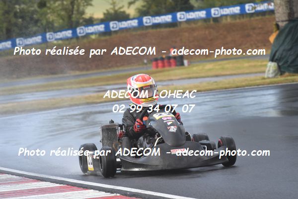 http://v2.adecom-photo.com/images//4.KARTING/2021/CHAMPIONNAT_DE_FRANCE_KARTING_2021/CADET/AEGERTER_Victor/46A_4972.JPG