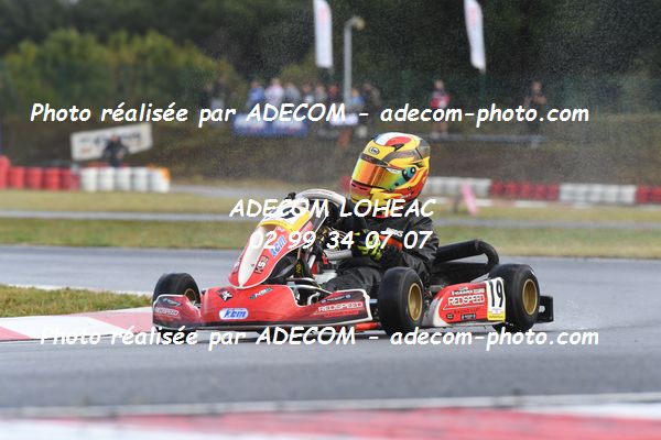 http://v2.adecom-photo.com/images//4.KARTING/2021/CHAMPIONNAT_DE_FRANCE_KARTING_2021/CADET/NOUGUEYREDE_Clovis/46A_5102.JPG