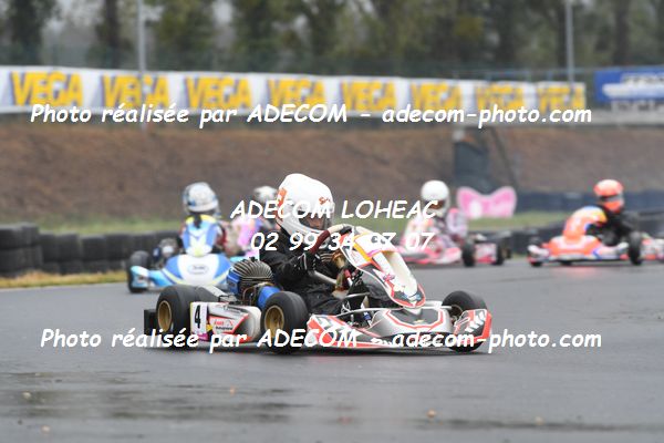 http://v2.adecom-photo.com/images//4.KARTING/2021/CHAMPIONNAT_DE_FRANCE_KARTING_2021/MINIME/COUEDEL_Enzo/46A_4658.JPG