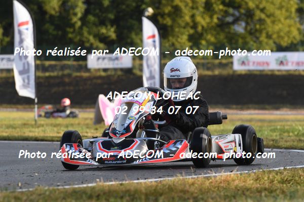 http://v2.adecom-photo.com/images//4.KARTING/2021/CHAMPIONNAT_DE_FRANCE_KARTING_2021/MINIME/COUEDEL_Enzo/46A_5312.JPG