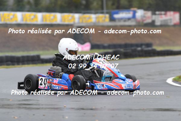 http://v2.adecom-photo.com/images//4.KARTING/2021/CHAMPIONNAT_DE_FRANCE_KARTING_2021/MINIME/ESTEVES_Pablo/46A_4656.JPG