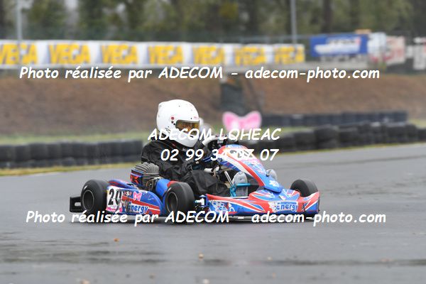 http://v2.adecom-photo.com/images//4.KARTING/2021/CHAMPIONNAT_DE_FRANCE_KARTING_2021/MINIME/ESTEVES_Pablo/46A_4672.JPG