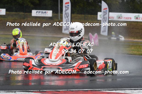 http://v2.adecom-photo.com/images//4.KARTING/2021/CHAMPIONNAT_DE_FRANCE_KARTING_2021/NATIONALE/CHESNEAU_Nicolas/46A_4919.JPG