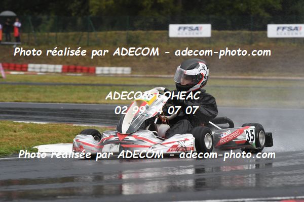 http://v2.adecom-photo.com/images//4.KARTING/2021/CHAMPIONNAT_DE_FRANCE_KARTING_2021/NATIONALE/VILLAR_Johan/46A_4922.JPG