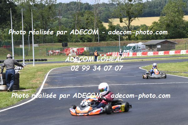 http://v2.adecom-photo.com/images//4.KARTING/2021/CHAMPIONNAT_DE_LIGUE_LOHEAC_2021/AMBIANCE_DIVERS/31A_7182.JPG