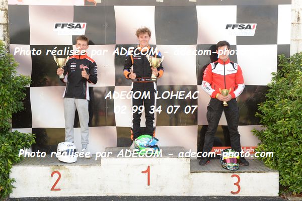 http://v2.adecom-photo.com/images//4.KARTING/2021/CHAMPIONNAT_DE_LIGUE_LOHEAC_2021/AMBIANCE_DIVERS/31E_0357.JPG