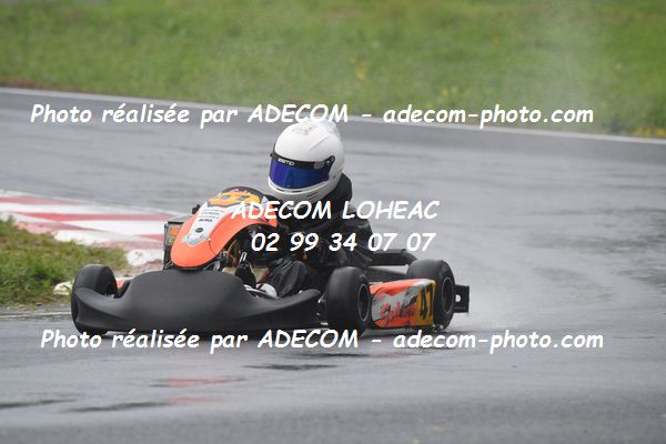 http://v2.adecom-photo.com/images//4.KARTING/2021/CHAMPIONNAT_DE_LIGUE_LOHEAC_2021/CADETS/BOUDER_Sacha/31A_6513.JPG